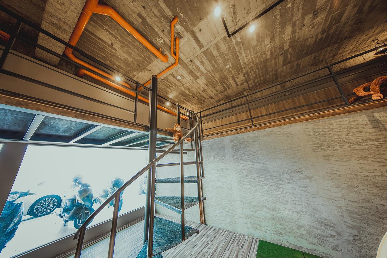Pier 2 Apartment Kaohsiung Exterior photo