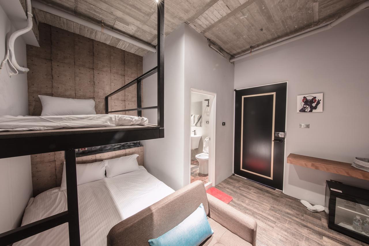 Pier 2 Apartment Kaohsiung Exterior photo